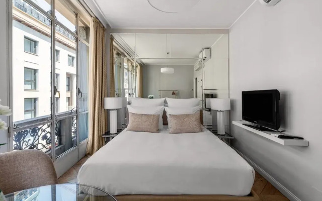 Numa Milan Adore