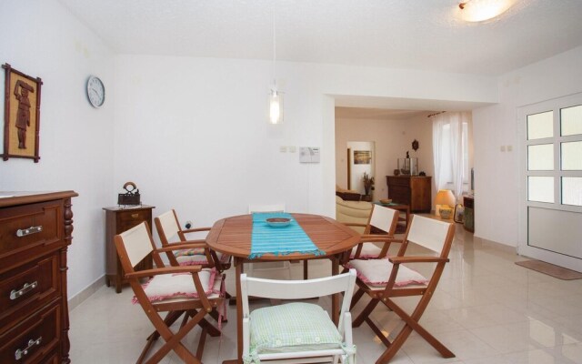 Beautiful Home in Omisalj With Wifi and 3 Bedrooms