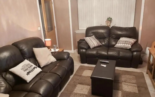 5 Riverside Place Thurso. 2 Bed, 2 Bathrooms.