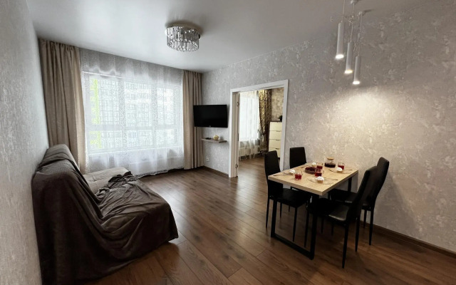 Apartments on Yasny Bereg street 33