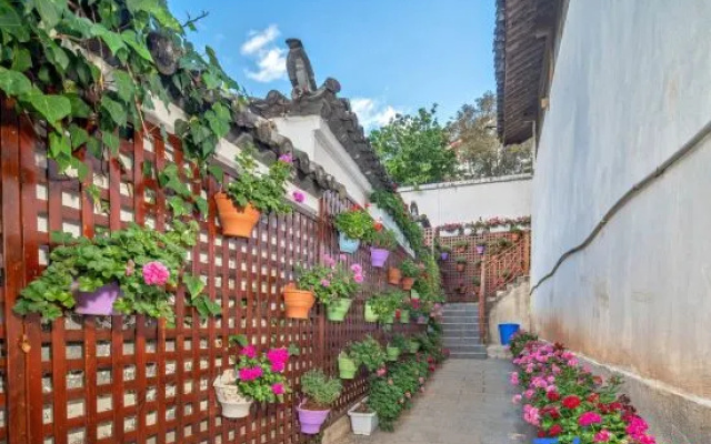 Lijiang Manting·Xingyu Nayue Bay Internet celebrity travel photography and viewing holiday homestay – Outside – Lijiang