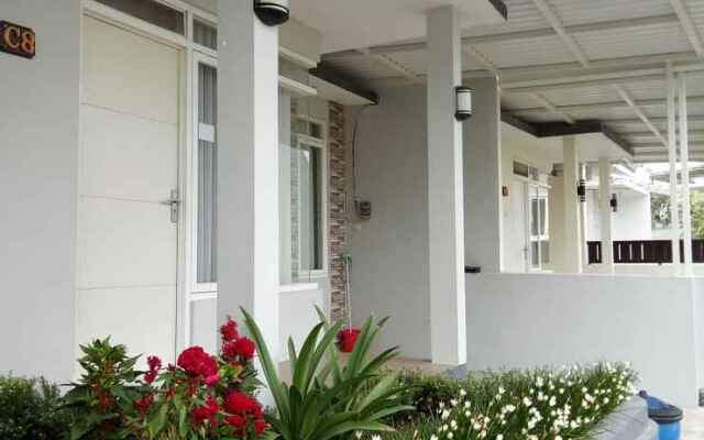 Villa Puncak Garuda C8