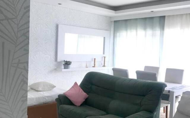 Apartment with 3 Bedrooms in Lisboa, with Wonderful City View, Balcony And Wifi - 20 Km From the Beach