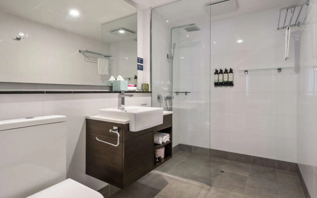 The Gerald Apartment Hotel