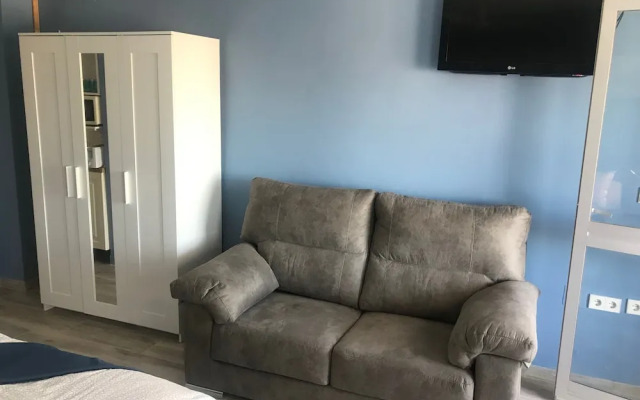 Kyo Verdiales Apartamento