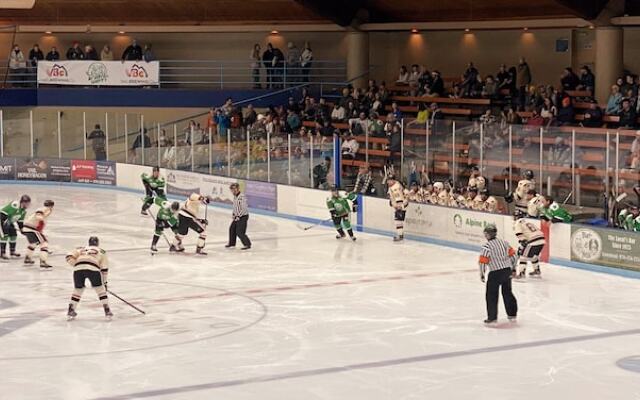 #001 Vail International