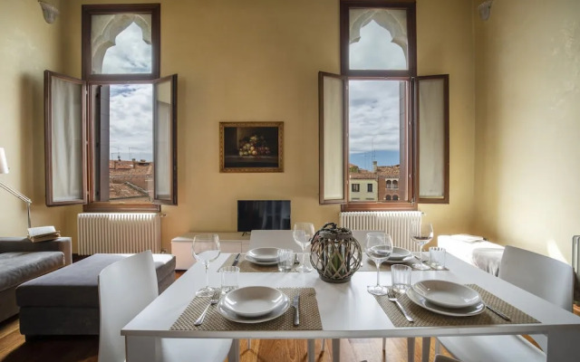 Doge Palace 4 - Locz