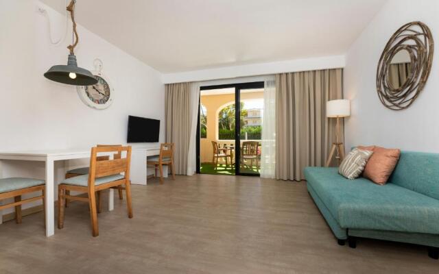 S'Olivera Canyamel Apartments