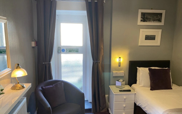 Cornerways Guest House