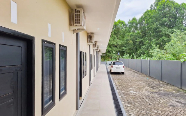 RedDoorz @ Imanuel Homestay Tomohon — 2-star hotel in Tomohon
