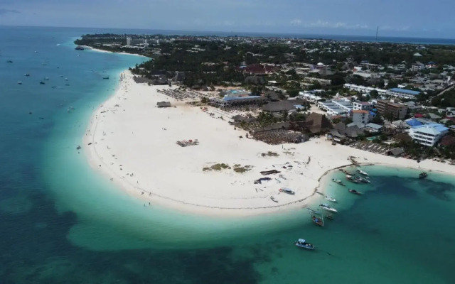 Varadero Zanzibar Hotel & Restaurant