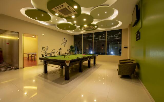 Express Inn The Business Luxury Hotel