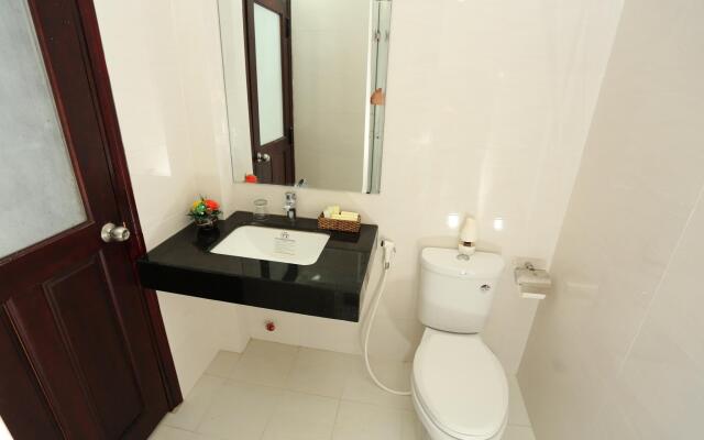 Queen Hotel Nha Trang