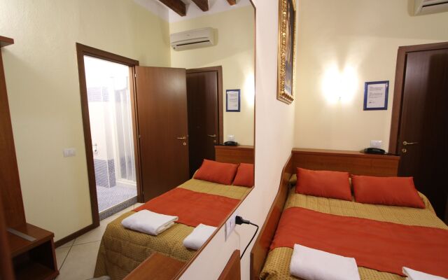 Hotel Demó
