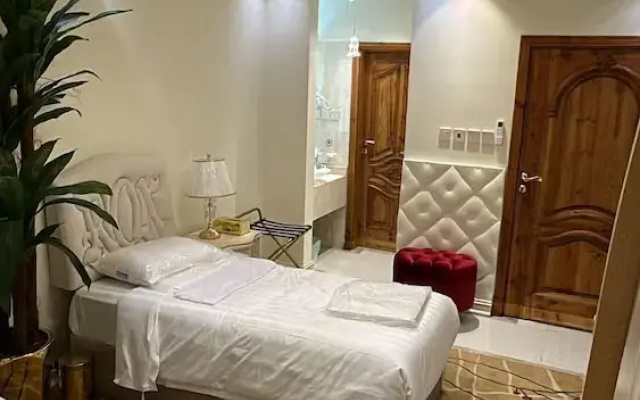 Rox luxury Hotel