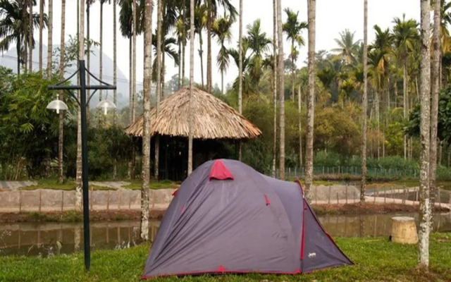 OYO Premium Hill Stays Kolagappara