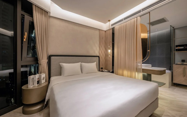 iRest Signature Ba Dinh Lakeside