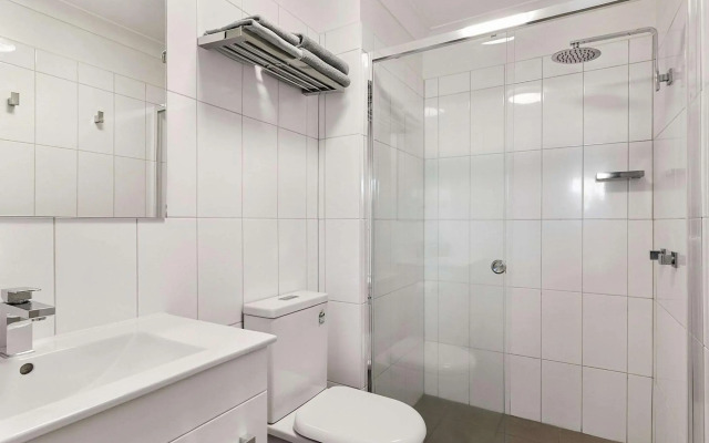 Quality Inn Carriage House