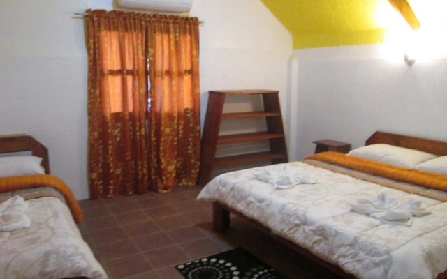 Bamboo Bungalow Resthouse
