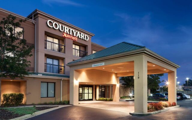 Courtyard by Marriott Hattiesburg