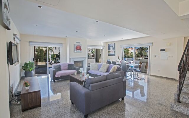 Protaras Holiday Villa Dv1
