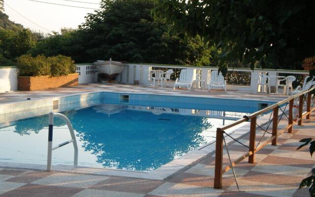 Elios Holidays Hotel