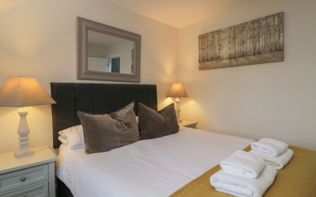 Flat 6