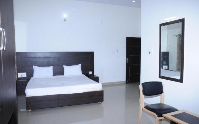 Kings Residency - Boutique Hotel