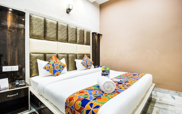 FabHotel Sant Homestay Golden Temple