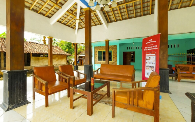 OYO Homes 91119 Desa Wisata Brajan
