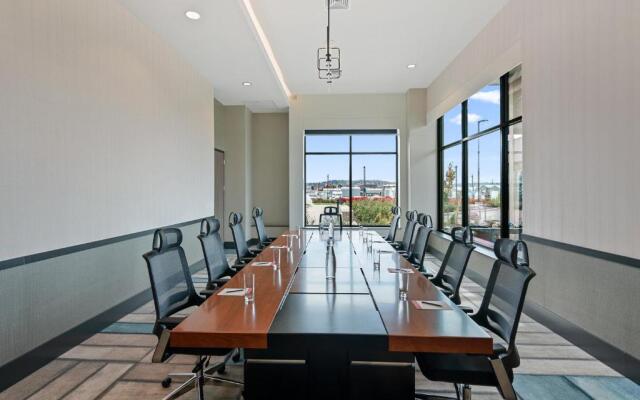 Indigo Seattle Everett Waterfront