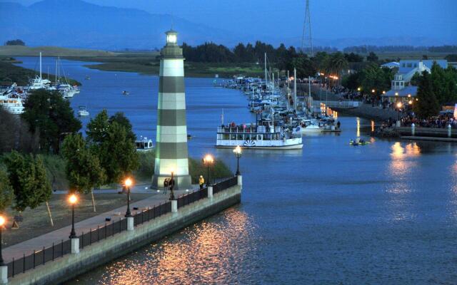 Hampton Inn & Suites Suisun City Waterfront