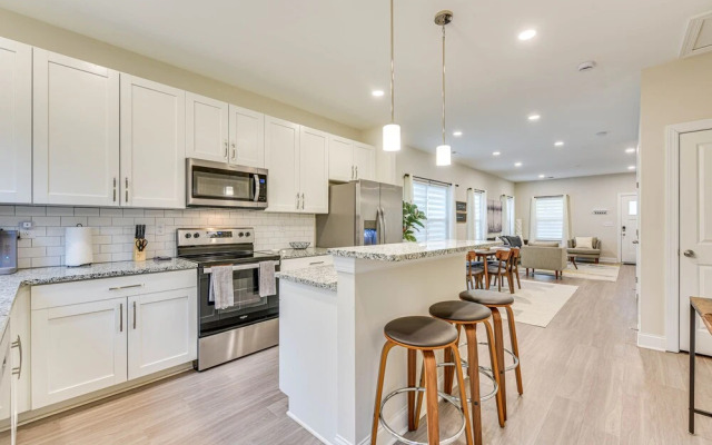 Family-friendly Home ~ 5 Mi to UNC Charlotte!