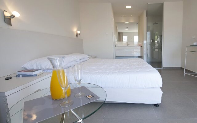 Q Village Hotel - Poleg Beach