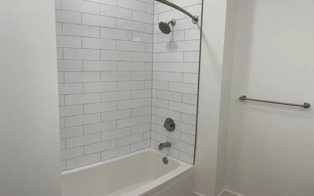 Barsala At The Monroe Apartments