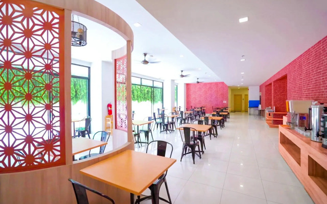 Phoenix Hotel Karon Beach