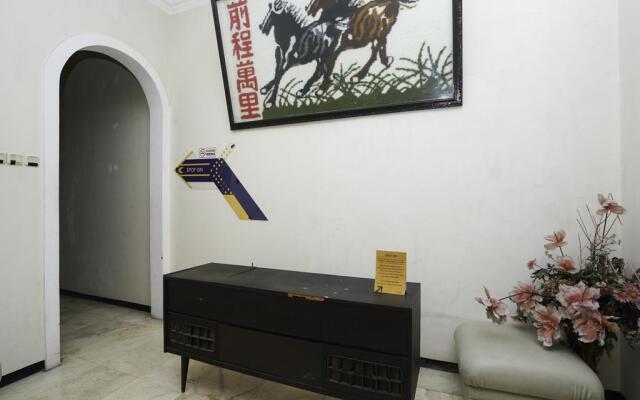 SPOT ON 2483 Salju Korea Residence