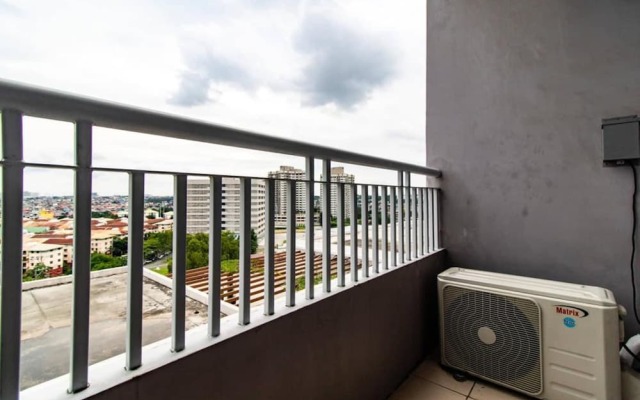 Two Seasons At Grace Residences