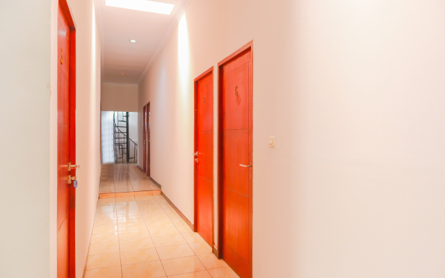 OYO 2030 Melawai Homestay