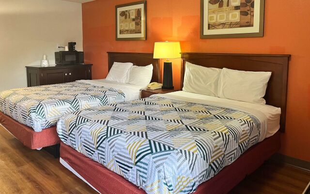 Studio 6 Suites Dayton, Oh - Englewood