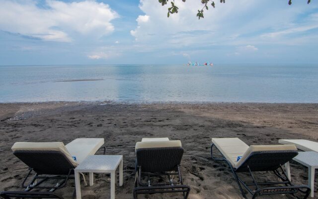 Bali Lovina Beach Cottages