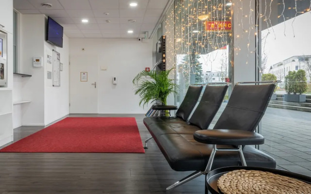 Hine Adon Apart Hotel Bern-airport