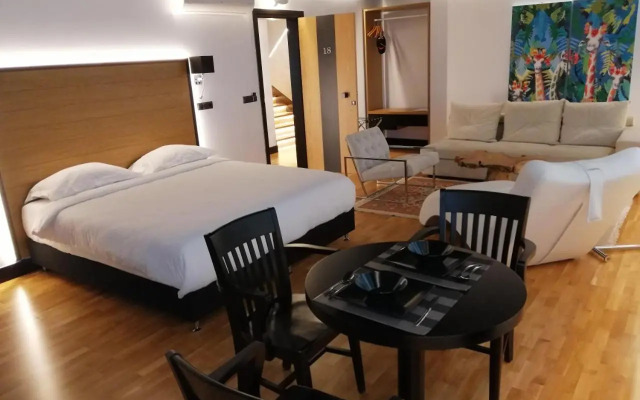 Andromeda Downtown Residence
