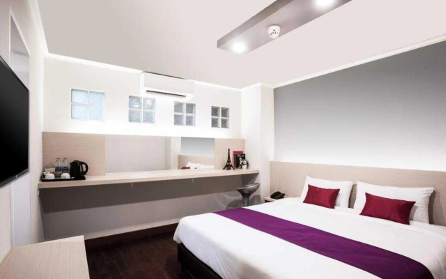 Collection O The Step Sathorn – Guest Rooms – Bangkok