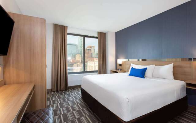 Microtel by Wyndham New York City LIC