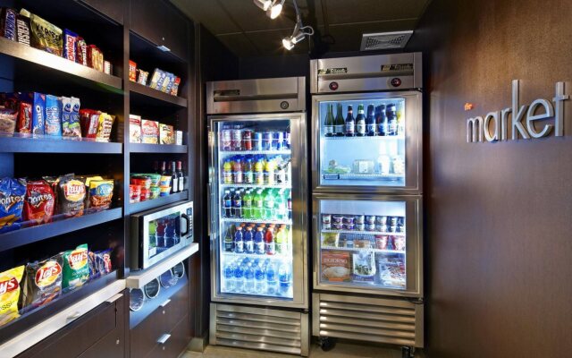 Courtyard by Marriott Columbus Airport