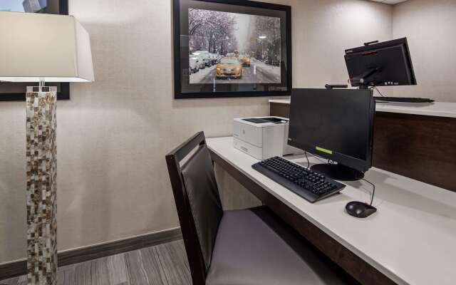 Best Western Paramus Hotel & Suites