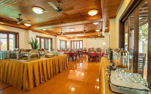 Treasure Hotel Laos
