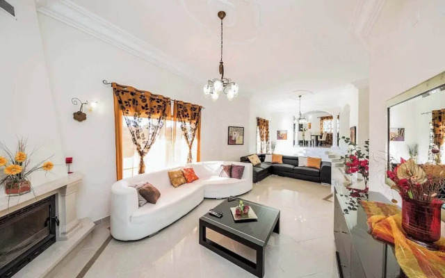 Villa Encosta do Sol