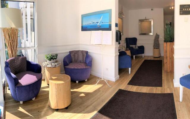 Ferienwohnung Christiane in der Villa zum Kronprinzen direkt gegenüber der SaarowTherme